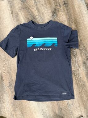 Life is Good Navy 'Life Is Good' Wave Graphic Tee sz m
